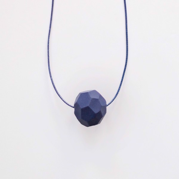Picture of Small Deep Ocean Necklace 'Stones'