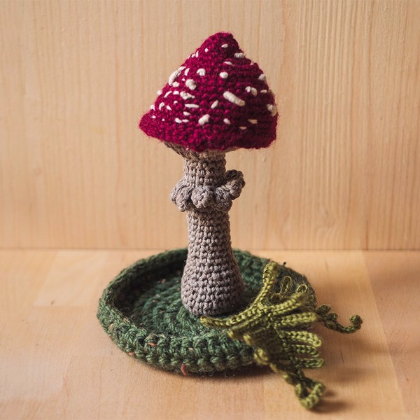 Picture of Large Crochet Burgundy Fly Agaric / Amanita Mushroom