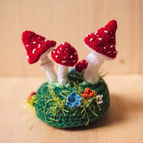 Picture of Small Crochet Fly Agaric / Amanita Mushroom Garden