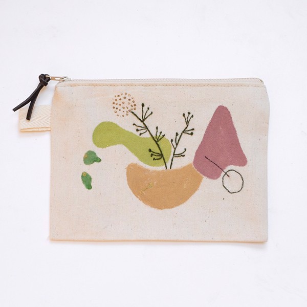 Picture of Zipper Pouch with Fennel Flower Embroidery